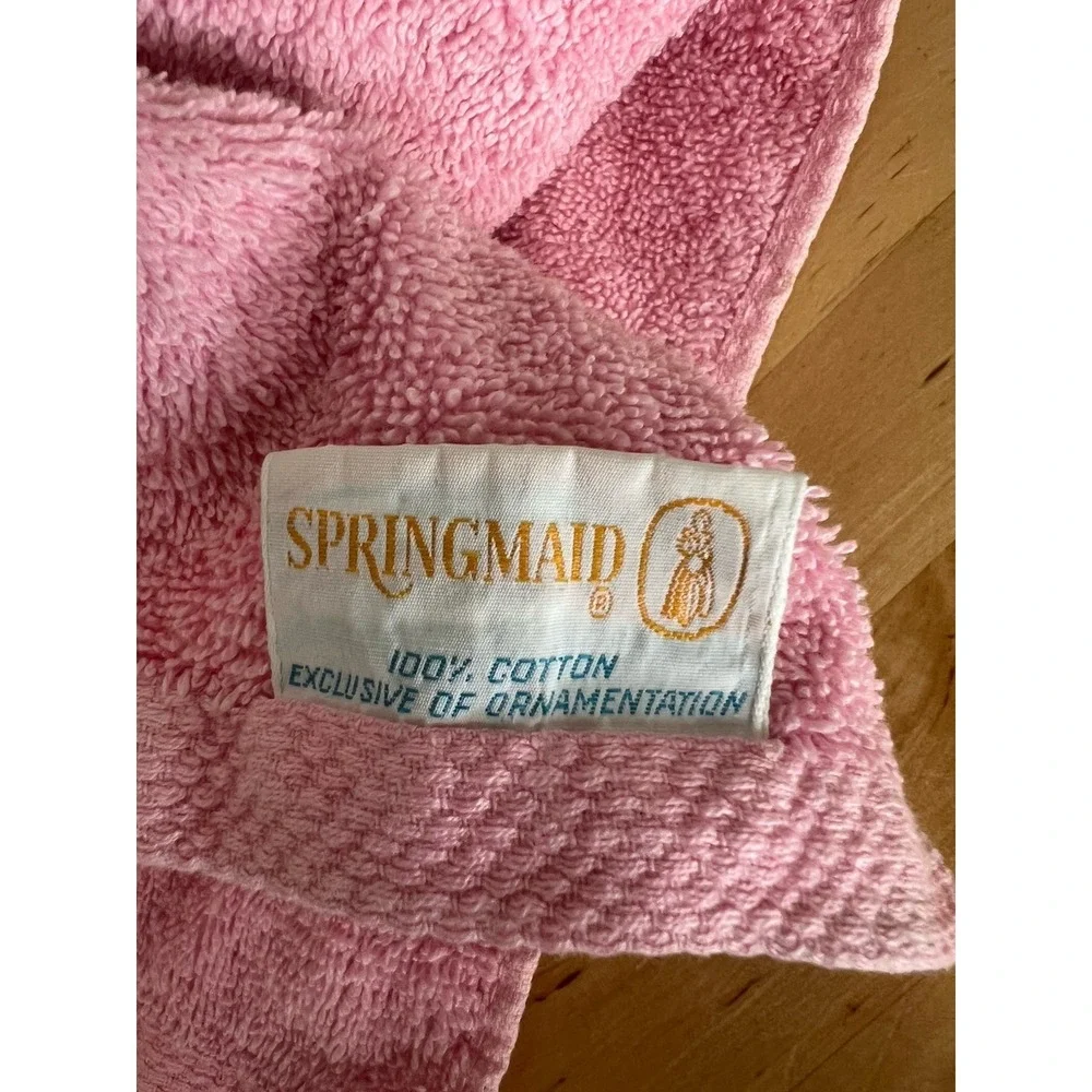 Vtg‎ Springmaid Small Pink Hand Finger Towels w/ Embroidered Retro Flowers Set 2